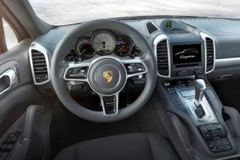 Porsche Cayenne 2014