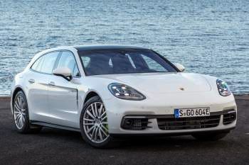 Porsche Panamera 4 E-Hybrid Sport Turismo