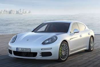 Porsche Panamera 4S Executive