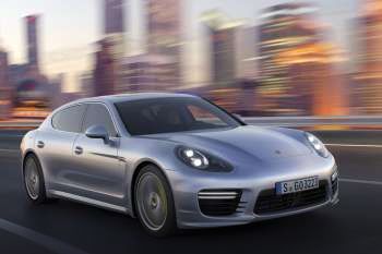 Porsche Panamera 4S Executive