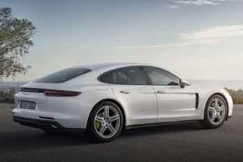 Porsche Panamera 2016