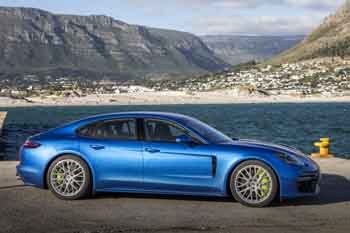 Porsche Panamera 2016