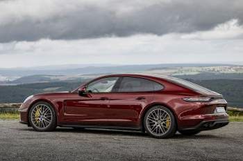 Porsche Panamera 2020