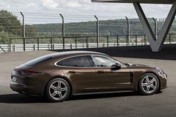 Porsche Panamera 4 Executive