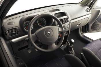 Renault Clio 1.4 16V Privilege Comfort
