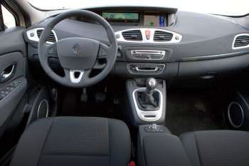 Renault Grand Scenic 1.9 DCi 130 Dynamique