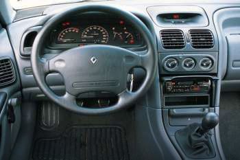 Renault Laguna RN 2.0