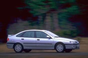 Renault Laguna RXE 1.9 DTi