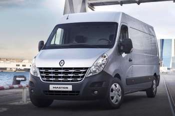 Renault Master Combi L1H1 T28 FWD 2.3 DCi 100