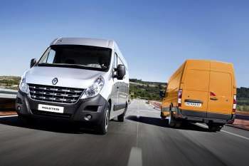 Renault Master Combi L2H2 T35 FWD 2.3 DCi 100