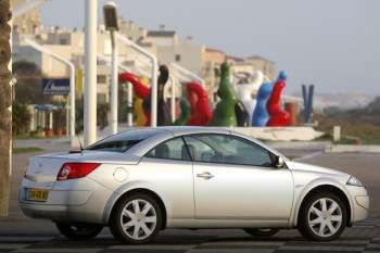 Renault Megane C-C 1.6 16V Dynamique Comfort