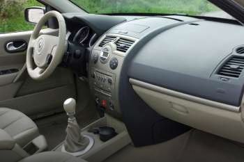 Renault Megane Sedan 2.0 16V Dynamique Comfort