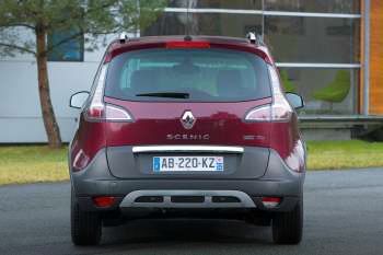 Renault Scenic XMod TCe 115 Energy Bose