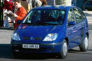 Renault Scenic 1.4 16V