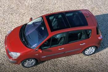 Renault Scenic 1.6 16V Privilege Luxe