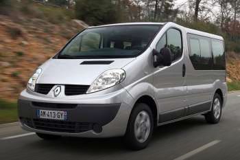 Renault Trafic Grand Passenger 2.0 DCi 115 Eco Black Edition