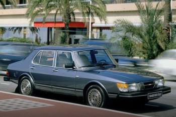 Saab 900 GLS