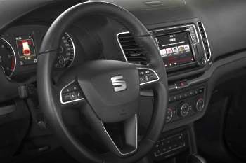 Seat Alhambra 2015