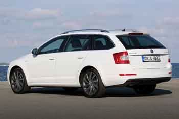 Skoda Octavia Combi 1.0 TSI 115hp Greentech Ambition Business