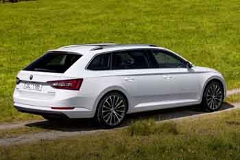 Skoda Superb Combi 2.0 TDI 150hp Greentech Style Business