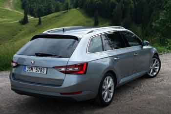 Skoda Superb Combi