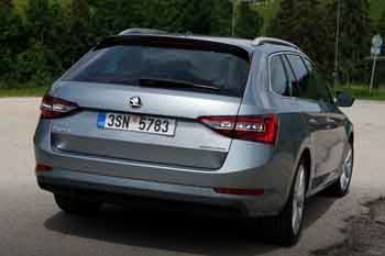 Skoda Superb Combi