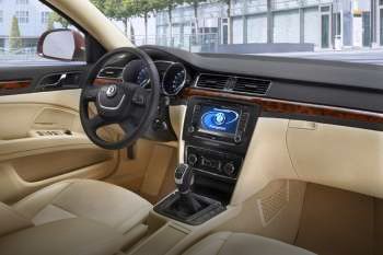 Skoda Superb 2.0 TDI 140hp Ambition Businessline