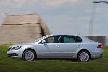 Skoda Superb 2.0 TDI 140hp Greentech Ambition