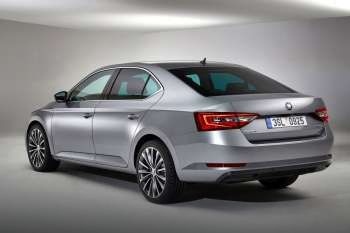 Skoda Superb 2.0 TDI 150hp Greentech Ambition Business