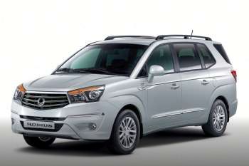 Ssangyong Rodius 2014