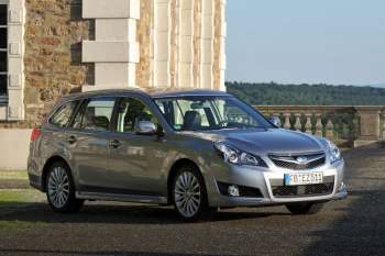 Subaru Legacy Touring Wagon 2.5i Luxury