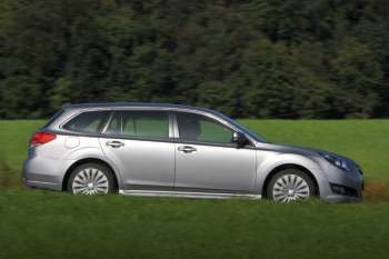 Subaru Legacy Touring Wagon 2.0i Exclusive