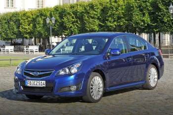 Subaru Legacy 2.0i Executive