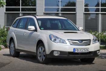 Subaru Outback 2.5i Luxury