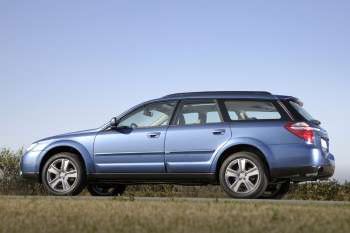 Subaru Outback 2.5i Luxury