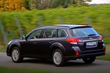 Subaru Outback 2.5i Luxury