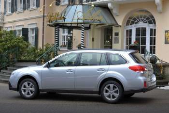 Subaru Outback 2.5i Luxury