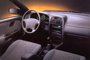 Suzuki Baleno 1998