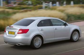 Suzuki Kizashi 2010