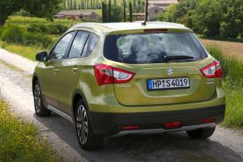 Suzuki S-Cross 2013