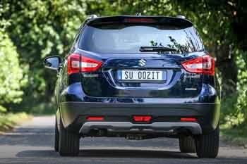 Suzuki S-Cross 2016