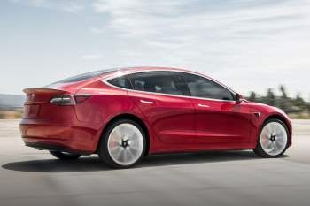 Tesla Model 3 Long Range