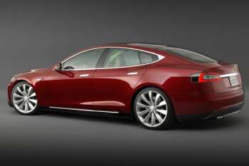 Tesla Model S 2013