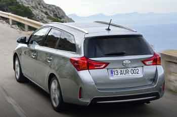 Toyota Auris 2013