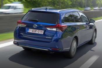 Toyota Auris Touring Sports 1.8 Hybrid Dynamic