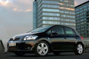 Toyota Auris 1.6 16v VVT-i Sol