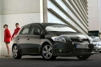 Toyota Auris 1.6 16v VVT-i Comfort