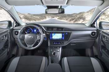 Toyota Auris 1.8 Hybrid Trend