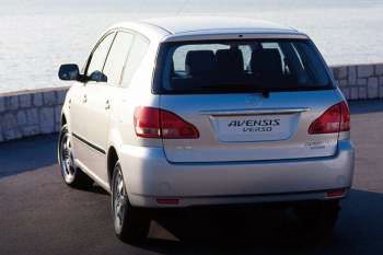 Toyota Avensis Verso 2.0 D4-D Linea Sol