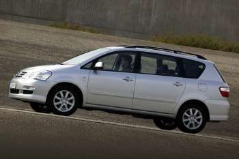 Toyota Avensis Verso 2.0 D4-D Linea Sol